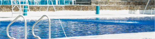 imagen de una piscina